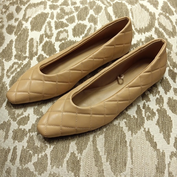 H&M Quilted Pointed Ballet Flats Women's Beige Cream Size 40 - Picture 1 of 4